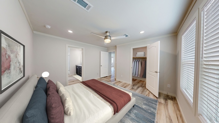Emerald R48F Primary Bedroom Diamond Series Huntsville TX