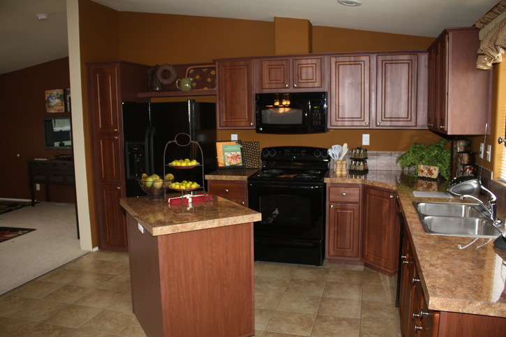 Bay View II | 3 bedroom, 2 bathroom, 1296 sqft home | Built by Cavco - Millersburg in Millersburg, OR.