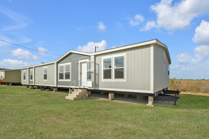 Alamo Lite 28724T | 4 bedroom, 2 bathroom, 1920 sqft home. Built by Cavco - Seguin in Seguin, TX.
