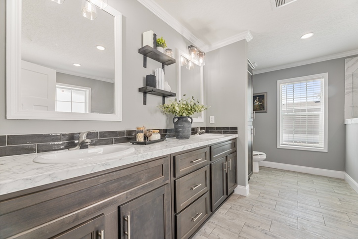 Jones 32764B | 4 bedroom, 2 bathroom, 2254 sqft home | Built by Cavco - Moultrie in Moultrie, GA.