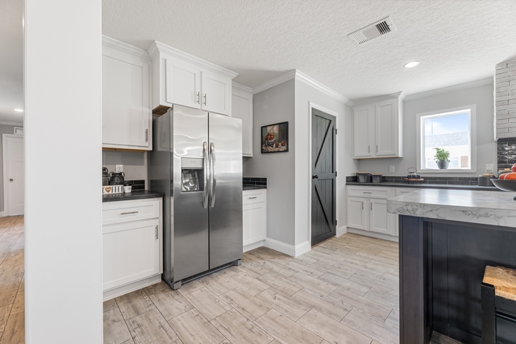 Jones 32764B | 4 bedroom, 2 bathroom, 2254 sqft home | Built by Cavco - Moultrie in Moultrie, GA.