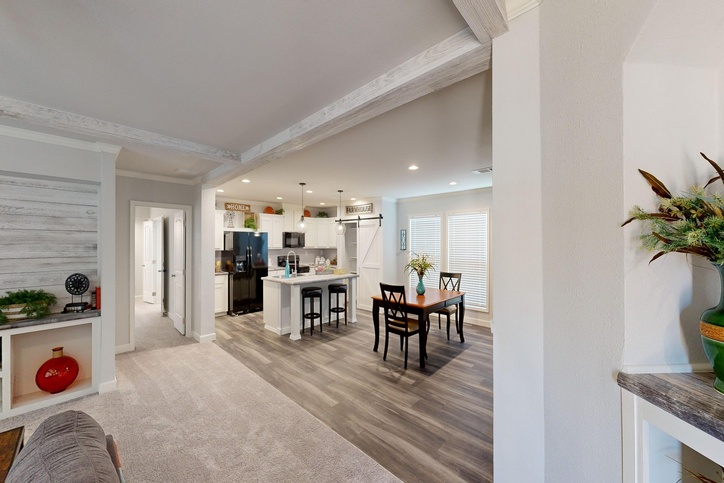 Magnolia 6356 Gold Medal Series Manufactured Home Alvin TX.