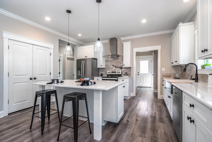 Southampton | 3 bedroom, 2 bathroom, 2048 sqft home | Built by Cavco - Martinsville in Martinsville, VA.