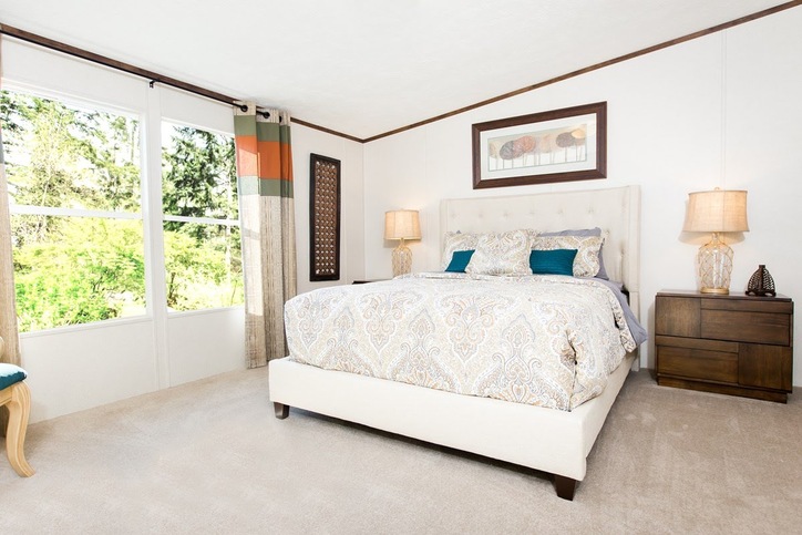 The Marvel 28564AH– 4 Bed / 2 Bath / Den – 1,475 Sq. Ft.