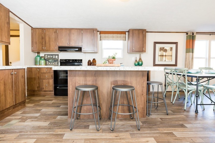 The Marvel 28564AH– 4 Bed / 2 Bath / Den – 1,475 Sq. Ft.