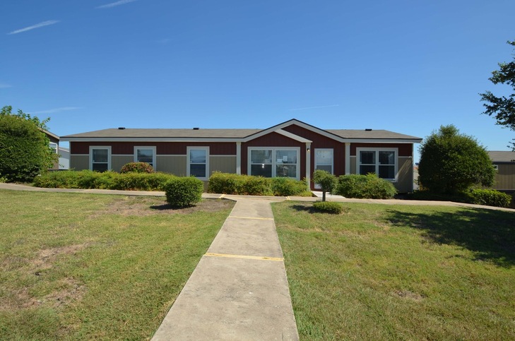 Kensington 28604K | 4 bedroom, 2 bathroom, 1640 sqft home | Built by Cavco - Fort Worth in Fort Worth, TX.