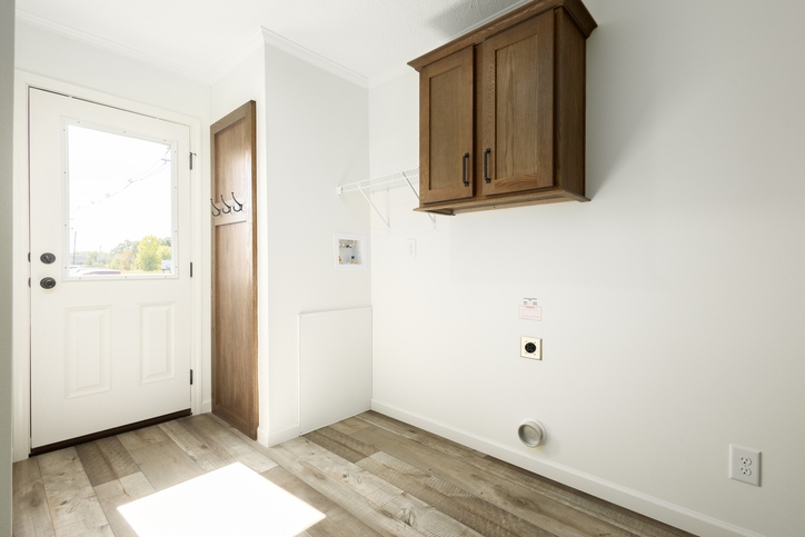 Mu Cephei 28683A| 3 bedroom, 2 bathroom, 1813 sqft home. Built by Cavco - Clarion in Shippenville, PA.