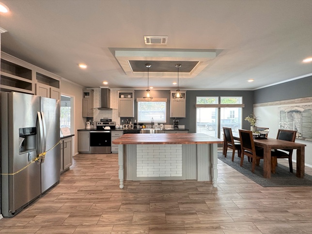 The Somerset FT32604A - 4 Bed / 2 Bath - 1,860 Sq. Ft.