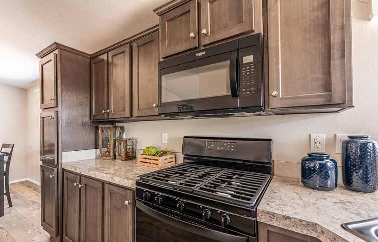 Canyon Lake 24563P | 3 bedroom, 2 bathroom, 1166 sqft home | Built by Cavco - Riverside in Riverside, CA.