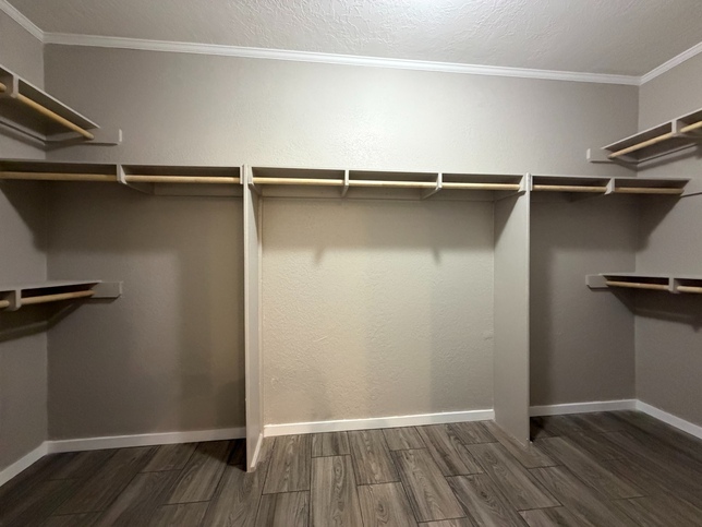 Topaz 28663A | 3 bedroom, 2 bathroom 1848 sqft home. Built by Cavco - Duncan in Duncan, OK.