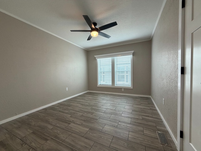 Topaz 28663A | 3 bedroom, 2 bathroom 1848 sqft home. Built by Cavco - Duncan in Duncan, OK.