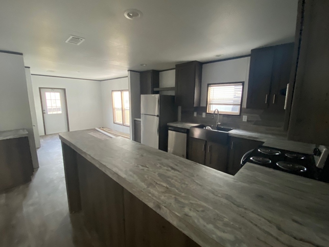 Pinnacle 28523F | 3 bedroom, 2 bathroom, 1306 sqft home | Built by Cavco - Waco in Waco, TX.
