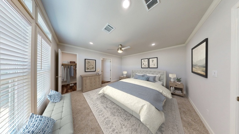 Gold Spur 5616 Gold Medal Series Houston TX
Primary Bedroom