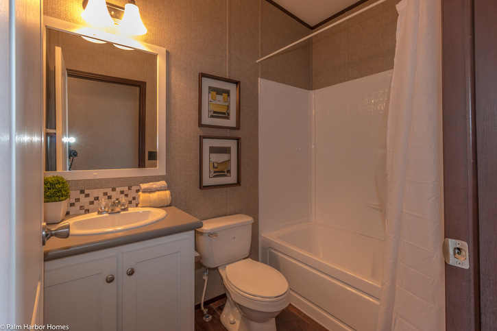 Arlington 30523A | 3 bedroom, 2 bathroom, 1560 sqft home | Built by Cavco - Fort Worth in Fort Worth, TX.