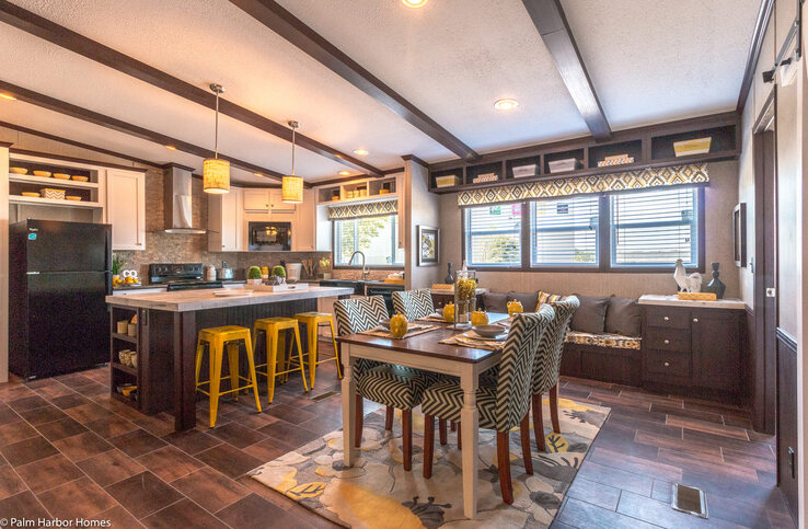 Arlington 30523A | 3 bedroom, 2 bathroom, 1560 sqft home | Built by Cavco - Fort Worth in Fort Worth, TX.