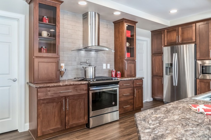 Ultra 32683AM | 3 bedroom, 2 bathroom, 2108 sqft home. Built by Cavco - Emlenton in Emlenton, PA.