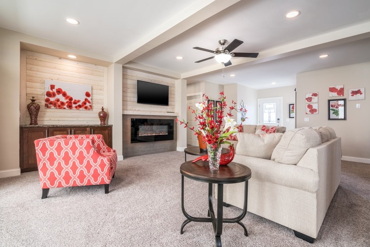 Ultra 32683AM | 3 bedroom, 2 bathroom, 2108 sqft home. Built by Cavco - Emlenton in Emlenton, PA.