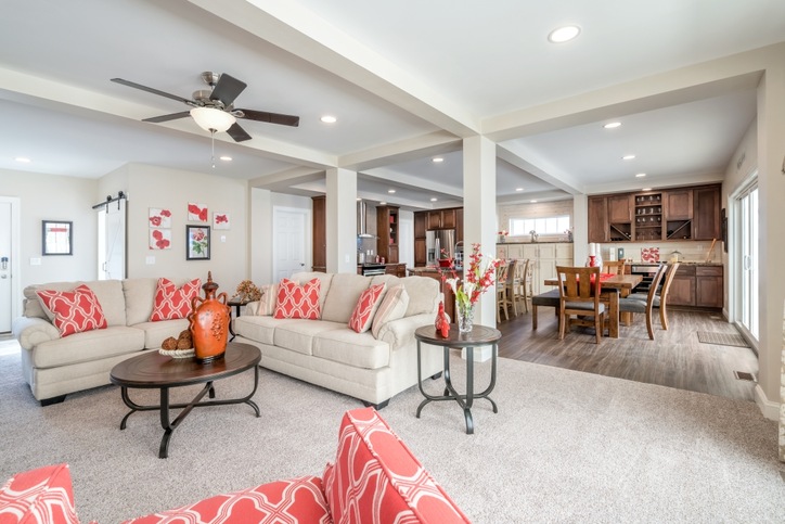 Ultra 32683AM | 3 bedroom, 2 bathroom, 2108 sqft home. Built by Cavco - Emlenton in Emlenton, PA.