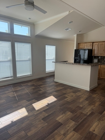 Smart Cottage - 1 bedroom - LOADED Egret J44EP8 Smart Cottage Oklahoma City OK