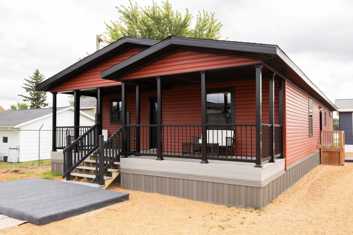 Retreat 28683B | 3 bedroom, 2 bathroom, 1600 sqft home | Built by Cavco - Dorchester in Dorchester, WI.