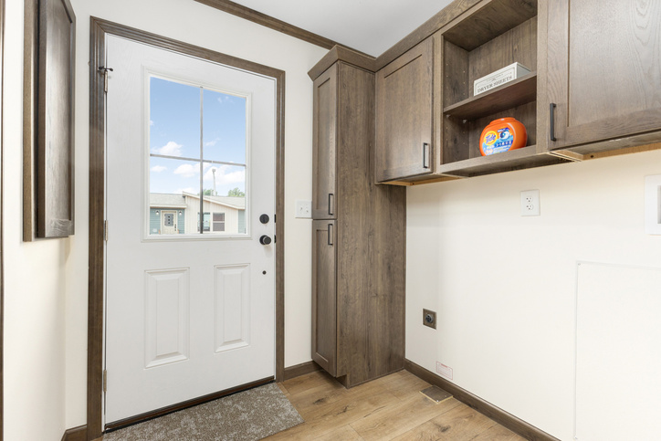 Retreat 28683B | 3 bedroom, 2 bathroom, 1600 sqft home | Built by Cavco - Dorchester in Dorchester, WI.