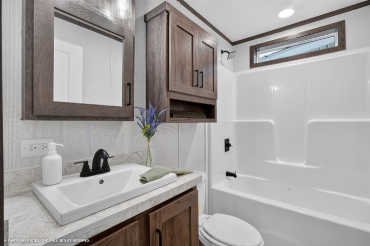 Amelia 32563B | 3 bedroom, 2 bathroom, 1680 sqft home. Built by Cavco - Shippenville in Shippenville, PA.