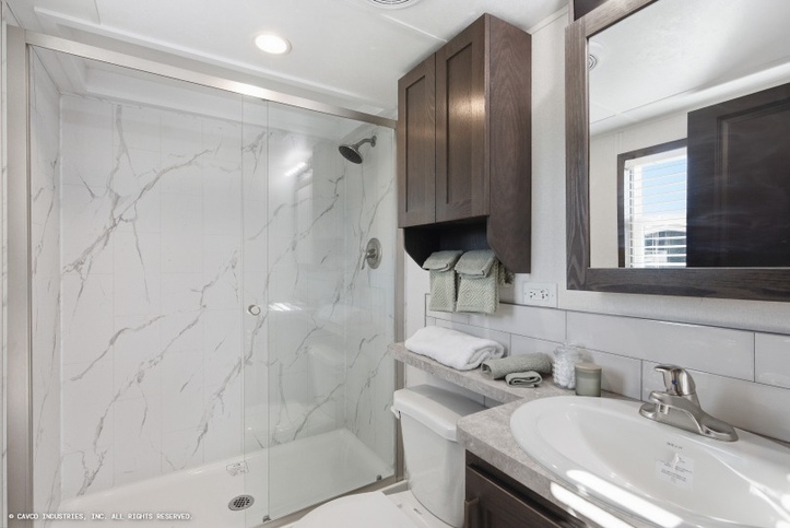 Veranda 12342D | 1 bedroom, 1 bathroom, 399 sqft park model. Built by Cavco = Nappanee in Nappanee, IN.