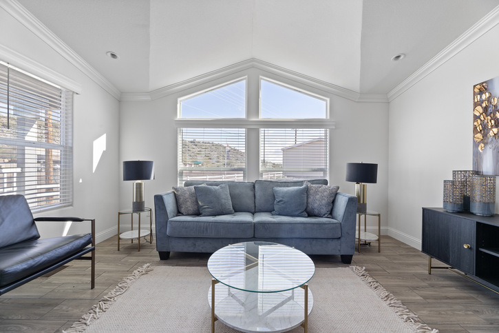 Sedona Ridge 24442A | 2 bedroom, 2 bathroom, 1027 sqft home | Built by Cavco - Goodyear in Goodyear, AZ.