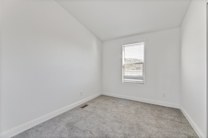 Sedona Ridge 24442A | 2 bedroom, 2 bathroom, 1027 sqft home | Built by Cavco - Goodyear in Goodyear, AZ.