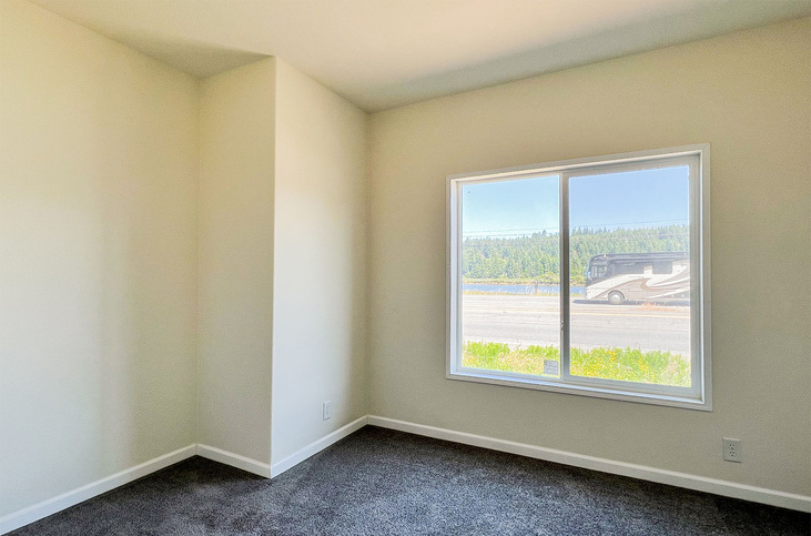 Evergreen 28502E | 2 bedroom, 2 bathroom, 1333 sqft home | Built by Cavco - Woodburn in Woodburn, OR.