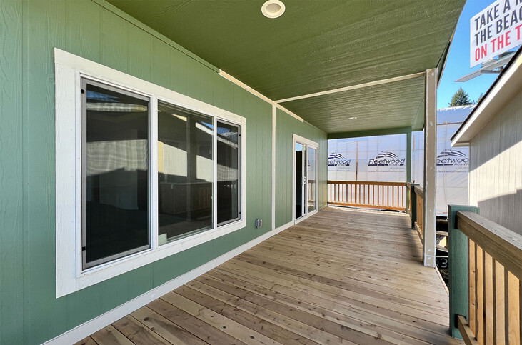 Evergreen 28502E | 2 bedroom, 2 bathroom, 1333 sqft home | Built by Cavco - Woodburn in Woodburn, OR.