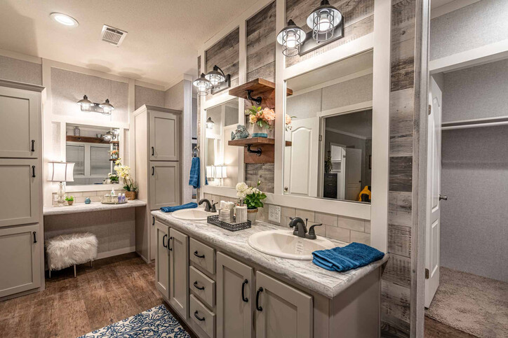 Magnum 32764M | 4 bedroom, 2 bathroom, 2432 sqft home | Built by Cavco - Fort Worth in Fort Worth, TX.
