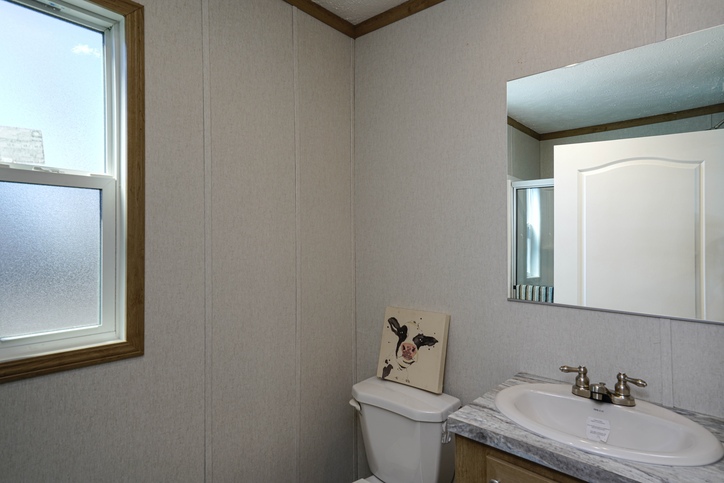 Dakota 14482D | 2 bedroom, 1 bathroom, 656 sqft home | Built by Cavco - Rocky Mount in Rocky Mount, VA.