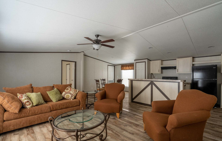 Americana 24523A - a 3 bedroom, 2 bath home by Fleetwood Homes