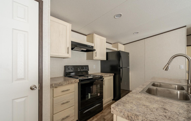Americana 24523A - a 3 bedroom, 2 bath home by Fleetwood Homes