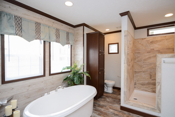 Velocity 28563K | 3 bedroom, 2 bathroom, 1484 sqft home | Built by Cavco - Rocky Mount in Rocky Mount, VA. - Bath