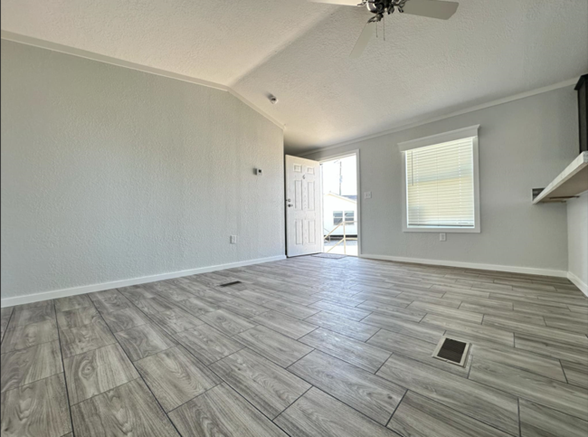 Solitaire 16723A | 3 bedroom, 2 bathroom, 1152 sqft home. Built by Cavco - Presidio in Presidio, TX.