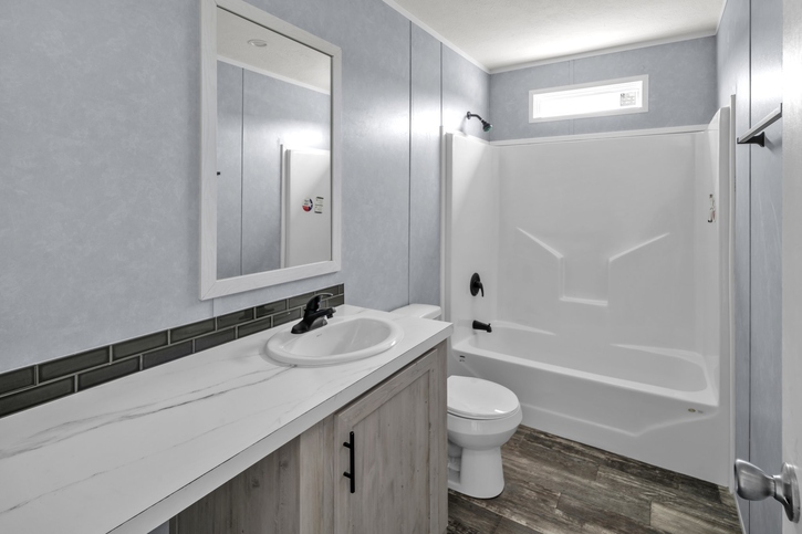 Valu Premier ~ MEGA MONSTER Home! 32724G Seguin TX