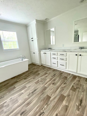 Country Manor 32663M | 3 bedroom, 2 bathroom, 1828 sqft home | Built by Cavco - Rocky Mount in Rocky Mount, VA.