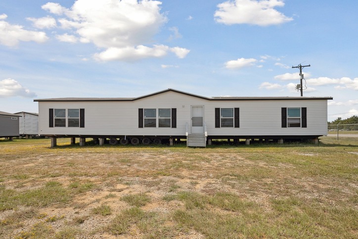 ValuHomes 28724P Tyler TX