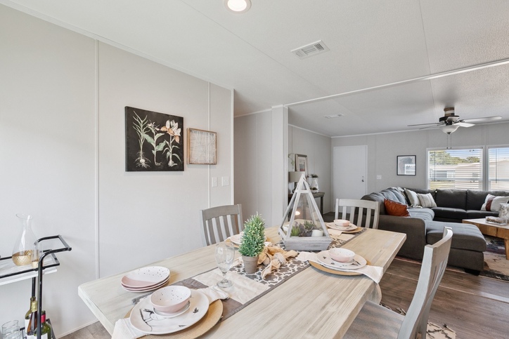 ValuHomes 28724P Tyler TX