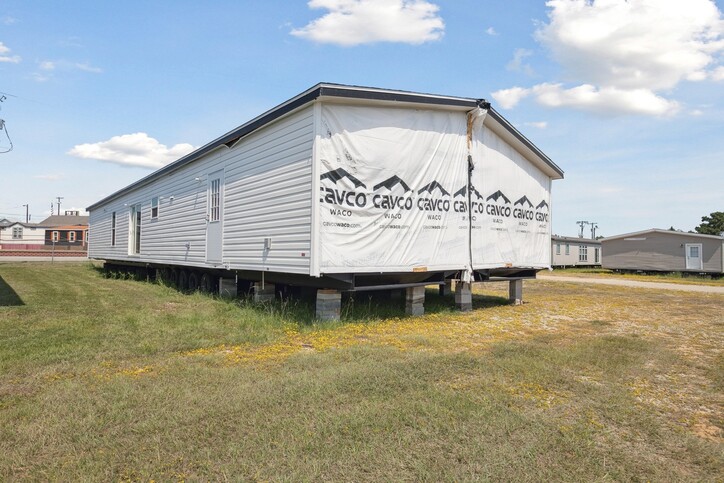 ValuHomes 28724P Tyler TX