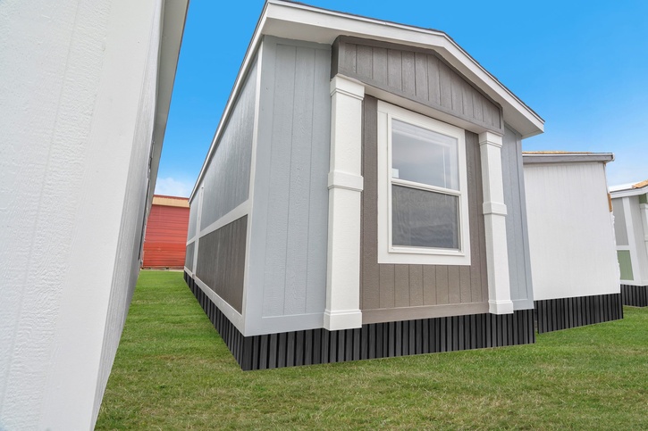 Verde Ranch 14632N | 2 bedroom, 2 bathroom, 859 sqft home | Built by Cavco - Seguin in Seguin, TX.