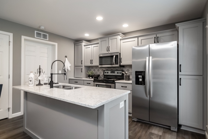 Belle Ame 28563BM | 3 bedroom, 2 bathroom, 1531 sqft home. Built by Cavco - Emlenton in Emlenton, PA.