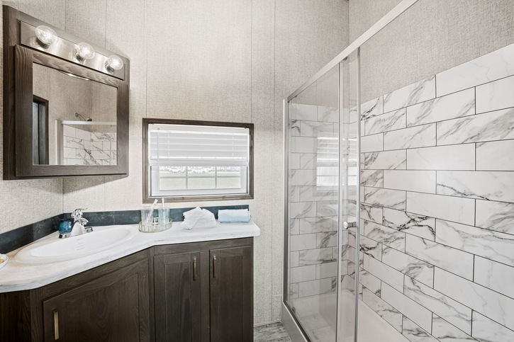 Country Manor 100185M Park Model | 1 bedroom, 1 bathroom, 399 sqft home. Built by Cavco - Nappanee in Nappanee, IN.