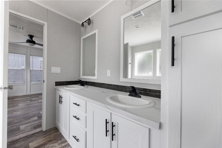 Verde Ranch 28523N | 3 bedroom, 2 bathroom, 1373 sqft home | Built by Cavco - Seguin in Seguin, TX.