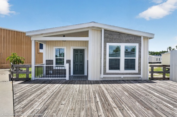 Hayden 24442A | 2 bedroom, 2 bathroom, 1029 sqft home. A Reserve home built by Cavco - Plant City in Plant City, FL.