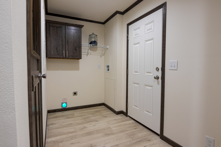 Edge 28563A | 3 bedroom, 2 bathroom, 1493 sqft home | Built by Cavco - Dorchester in Dorchester, WI.