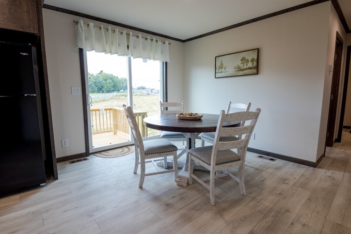 Edge 28563A | 3 bedroom, 2 bathroom, 1493 sqft home | Built by Cavco - Dorchester in Dorchester, WI.