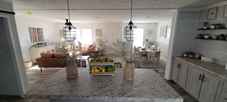 COUNTRY COTTAGE - $99,999!! WHAT?? NO WAY! Call today! 28523F New Braunfels TX